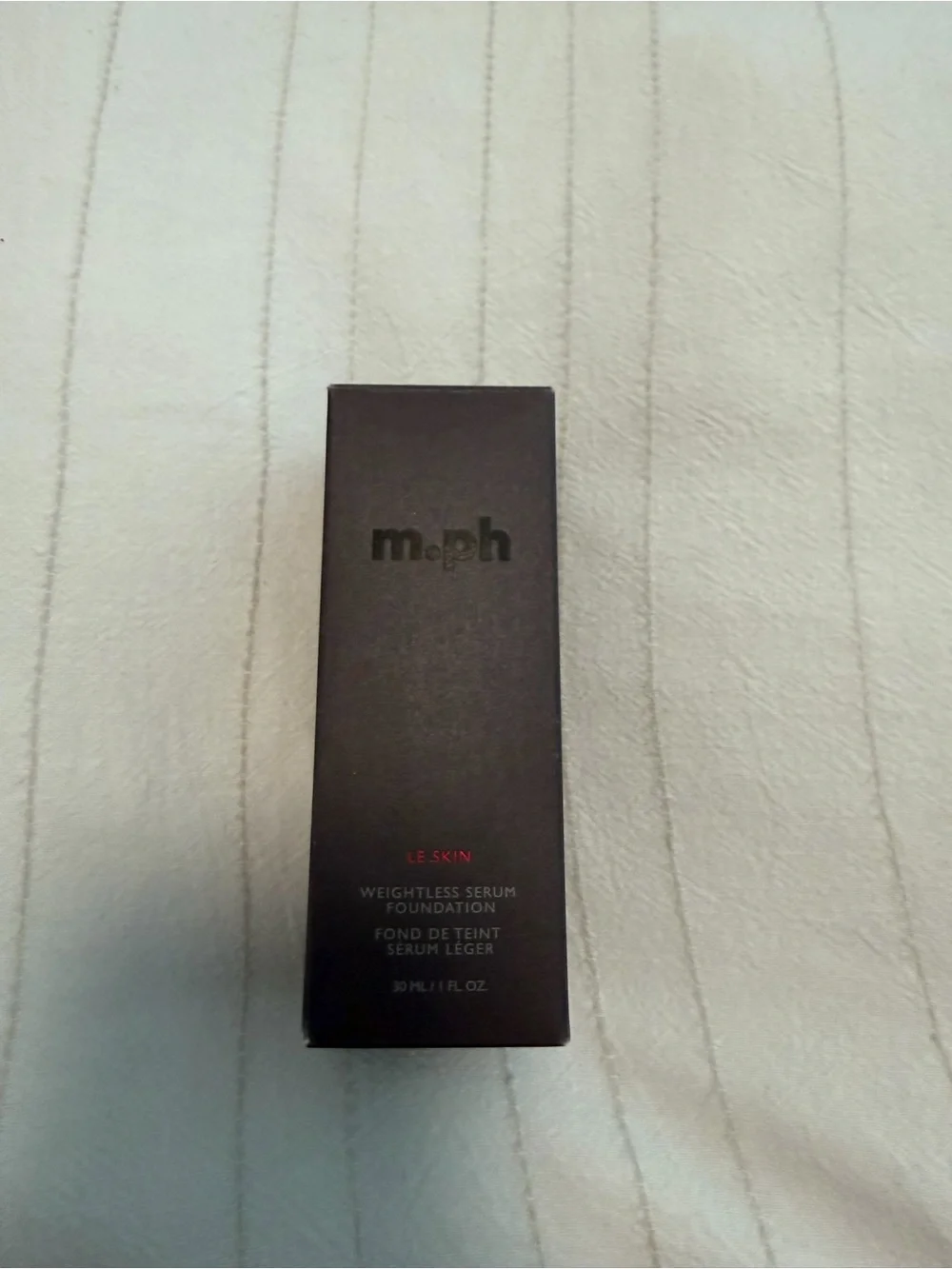 Morphe Le Skin Weightless Serum Foundation - Black Packaging